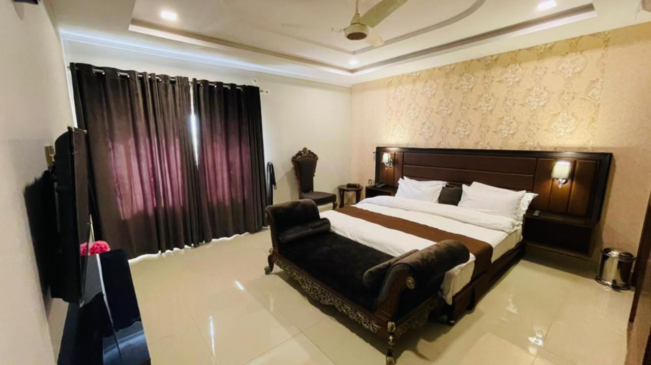 Golden Sand Hotel Rahim Yar Khan Exterior foto